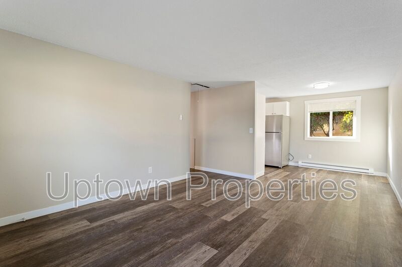 Ground Floor Single Story 2BR/1BTH in  Meadow Brook Village + W/D Included + All pets welcome! property image