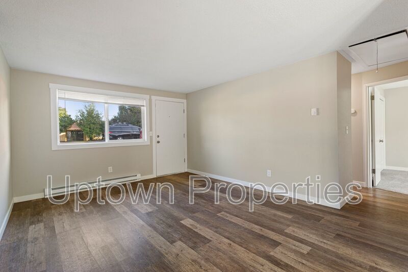 Ground Floor Single Story 2BR/1BTH in  Meadow Brook Village + W/D Included + All pets welcome! property image