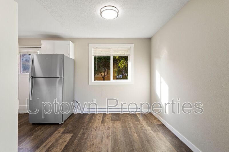 Ground Floor Single Story 2BR/1BTH in  Meadow Brook Village + W/D Included + All pets welcome! property image