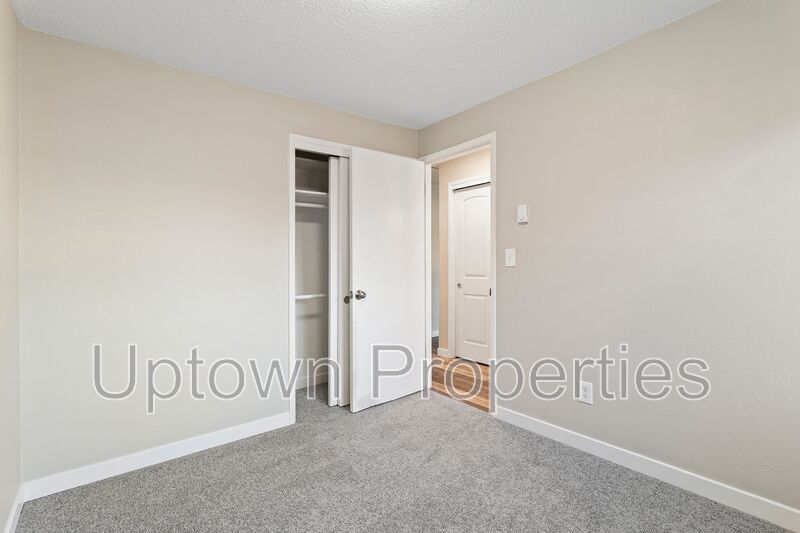 Ground Floor Single Story 2BR/1BTH in  Meadow Brook Village + W/D Included + All pets welcome! property image