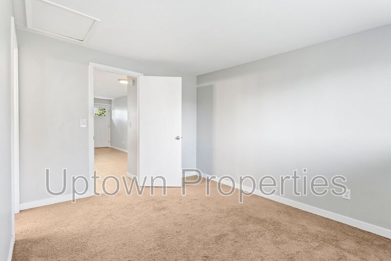 Charming 1-Bedroom Apartment in North St. Johns! property image