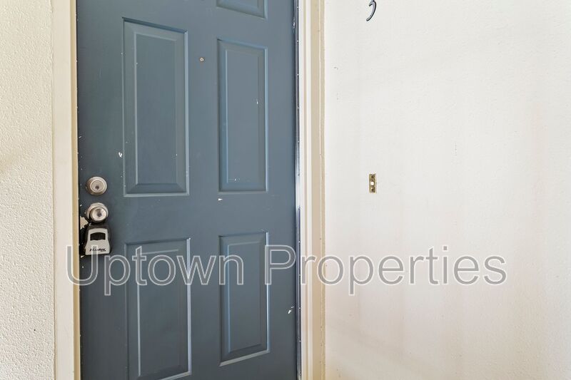 2BR/1.5Bath Apartment in Beaverton + Washer/Dryer Hookups **100% OFF March's Rent! property image