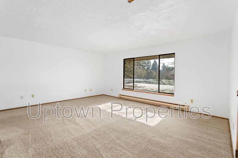 2BR/1.5Bath Apartment in Beaverton + Washer/Dryer Hookups **100% OFF March's Rent! property image