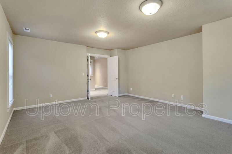 Fabulous 4BD/2.5BTH/2-Car Garage Renaissance Home in Rock Creek / Bethany area property image