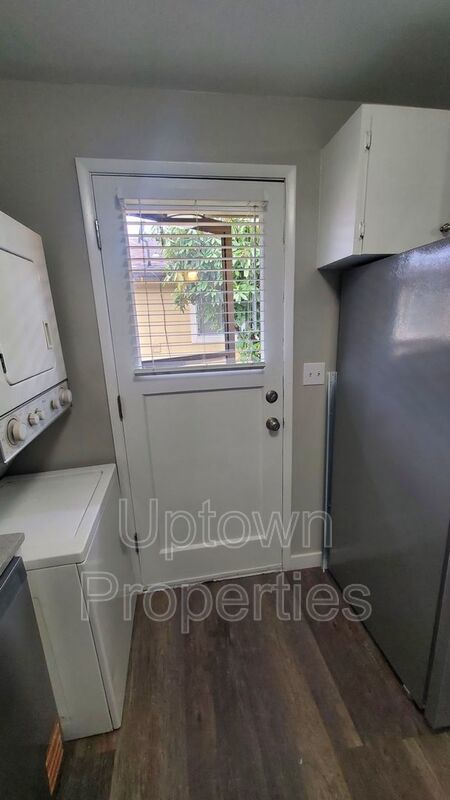 Ground Floor Single Story 2BR/1BTH in  Meadow Brook Village + W/D Included + All pets welcome! property image