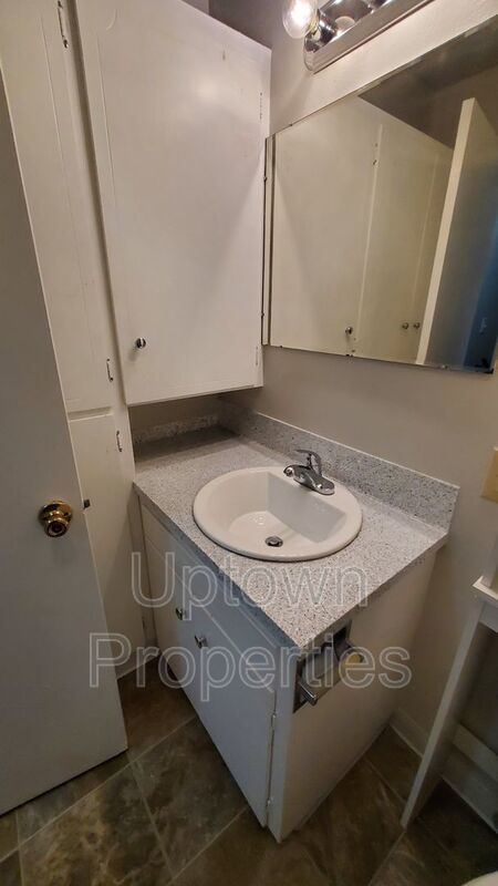 FREE First Month's Rent: 2BD/1.5BTH Townhome + Private Fenced Patio + W/D in unit + Parking Included property image
