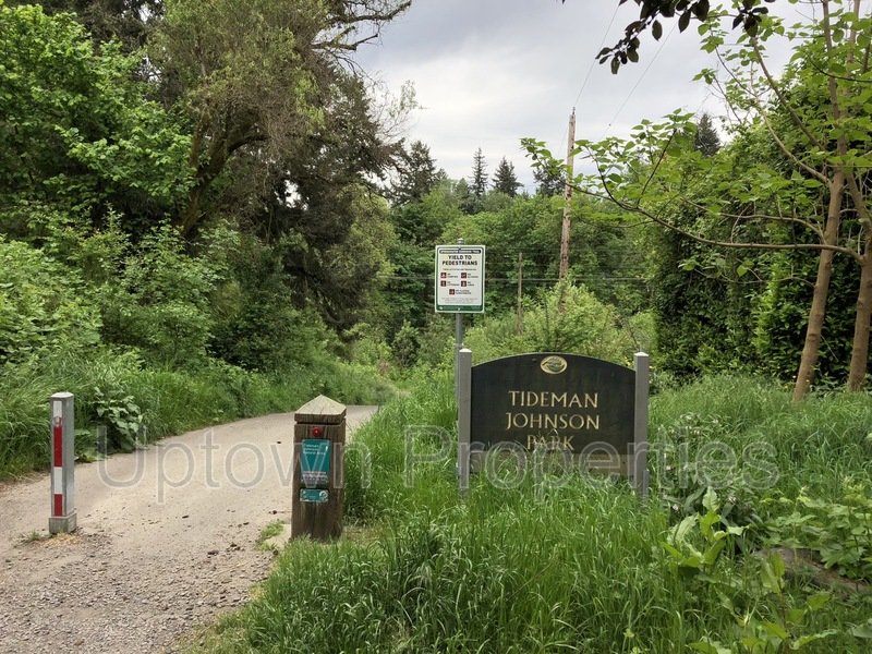 Charming Eastmoreland Home with Bonus Room & Outdoor Space property image