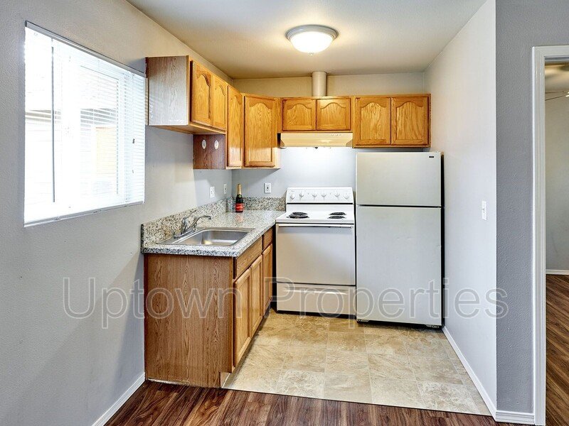 Charming Woodlawn Single Level Plex! Ground Floor Entry - Parking Included property image