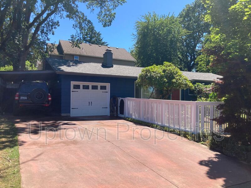 Cozy Single-Level Home in Prime Beaverton Location! property image