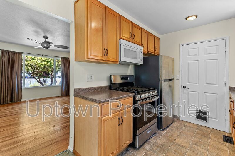 Cozy Single-Level Home in Prime Beaverton Location! property image