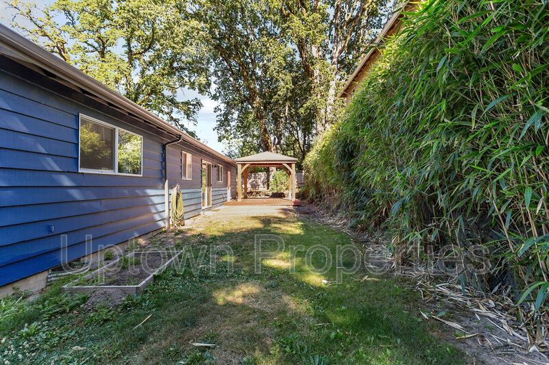 Cozy Single-Level Home in Prime Beaverton Location! property image