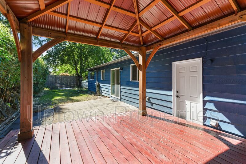 Cozy Single-Level Home in Prime Beaverton Location! property image