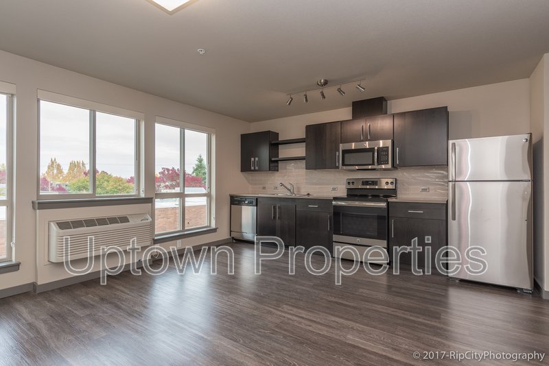 1BR Loft in New Complex Near Water at Willamette Park property image