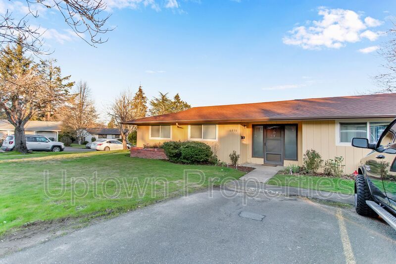 Available 3BR/1BTH in Meadowbrook Village! + Included Washer/Dryer property image