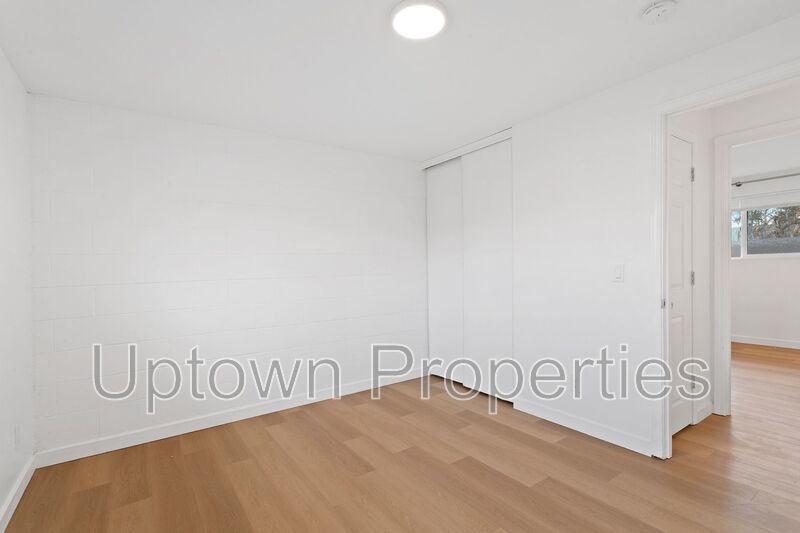 **February Move-In Special** Single Level 3BR -Upgraded Wood Floors/Stainless Appliances property image