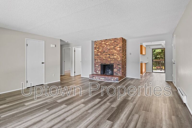 2BR/1.5Bath Apartment in Beaverton + Washer/Dryer Hookups **100% OFF March's Rent! property image