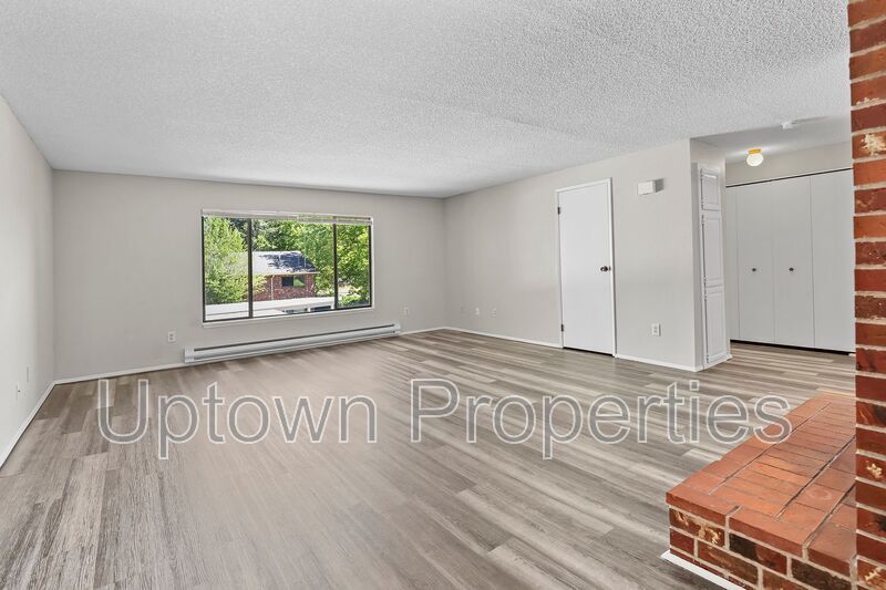 2BR/1.5Bath Apartment in Beaverton + Washer/Dryer Hookups **100% OFF March's Rent! property image