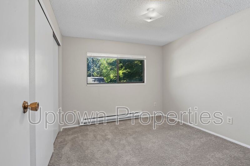 2BR/1.5Bath Apartment in Beaverton + Washer/Dryer Hookups **100% OFF March's Rent! property image