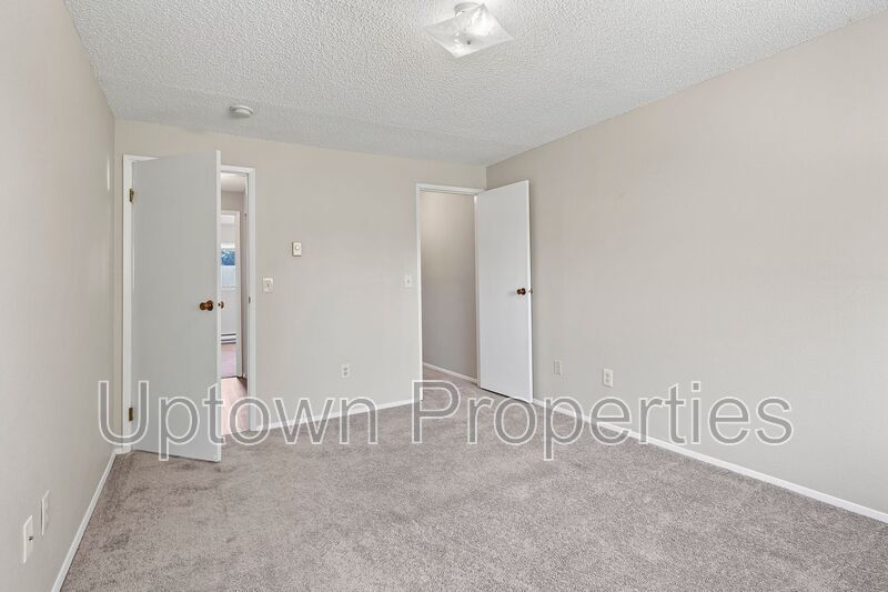 2BR/1.5Bath Apartment in Beaverton + Washer/Dryer Hookups **100% OFF March's Rent! property image