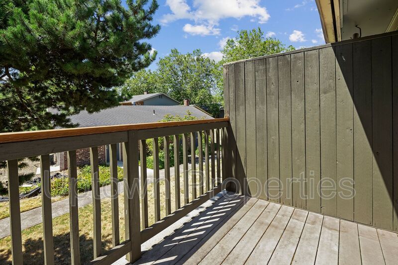 2BR/1.5Bath Apartment in Beaverton + Washer/Dryer Hookups **100% OFF March's Rent! property image