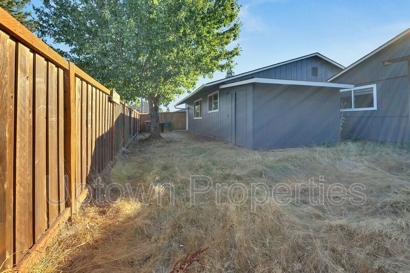 Renovated 2BD 1BTH in Hillsboro! property image