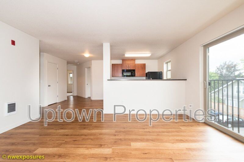 Spacious New Construction 975 SQFT 2BR/2BA W/D Included property image