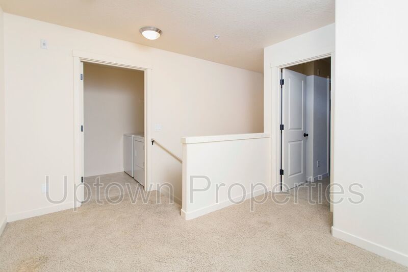 2BD 2.5BA + Office +  Tri Level Townhouse w/Garage + AC + Balcony + Washer/Dryer Included property image