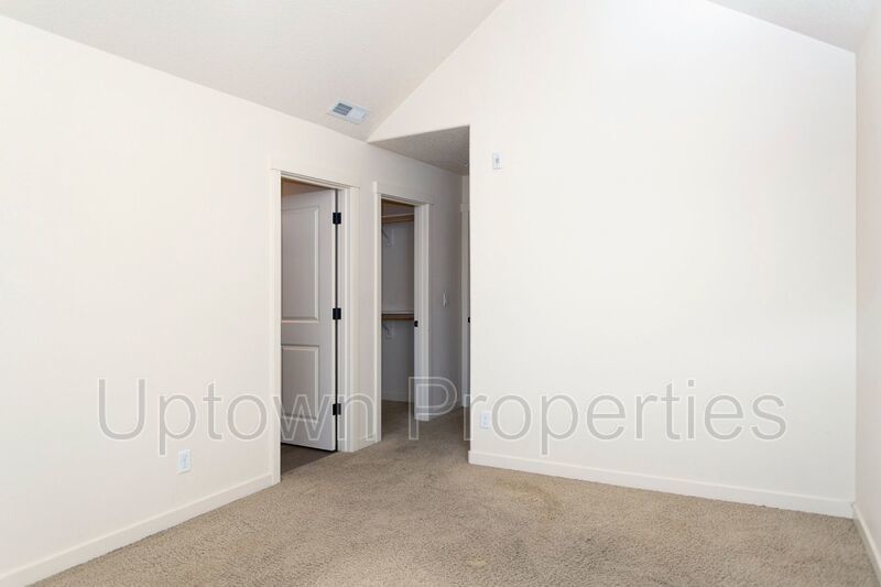 2BD 2.5BA + Office +  Tri Level Townhouse w/Garage + AC + Balcony + Washer/Dryer Included property image
