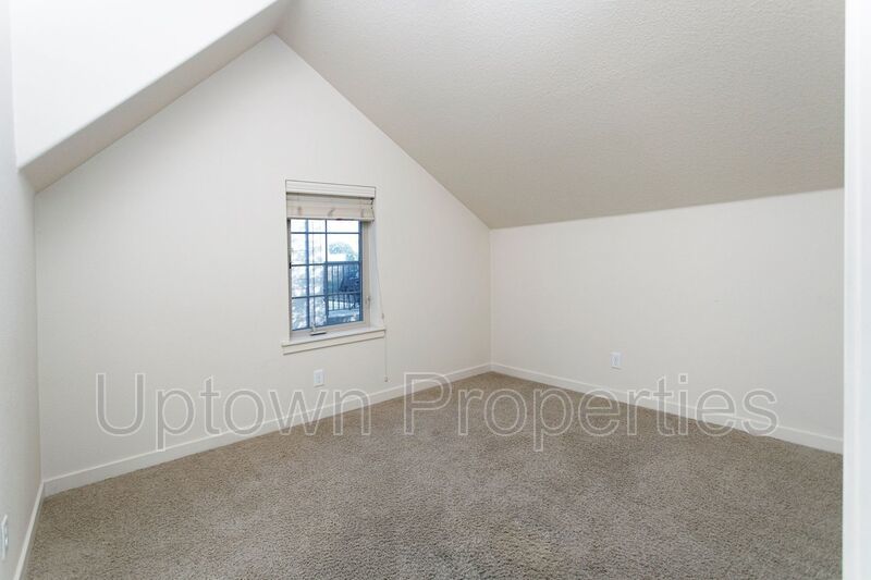 2BD 2.5BA + Office +  Tri Level Townhouse w/Garage + AC + Balcony + Washer/Dryer Included property image