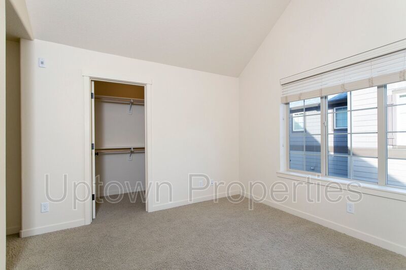 2BD 2.5BA + Office +  Tri Level Townhouse w/Garage + AC + Balcony + Washer/Dryer Included property image