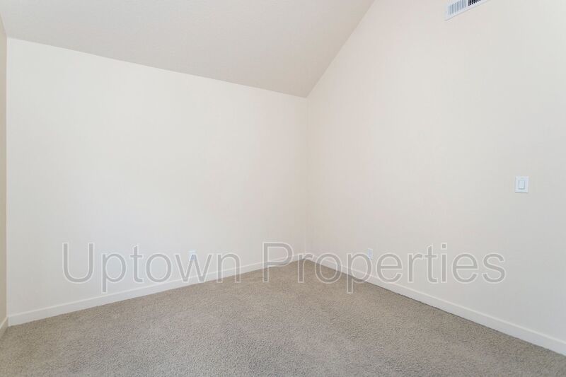2BD 2.5BA + Office +  Tri Level Townhouse w/Garage + AC + Balcony + Washer/Dryer Included property image