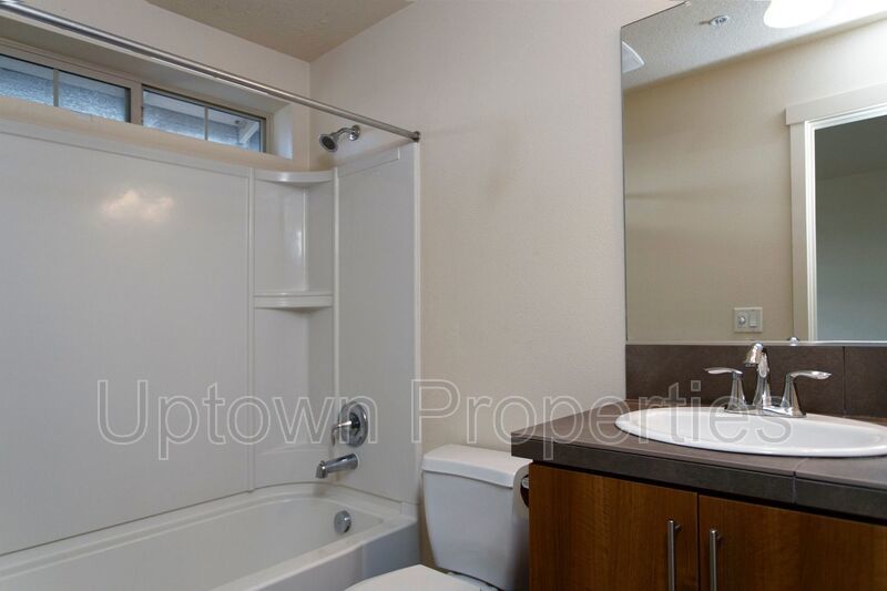 2BD 2.5BA + Office +  Tri Level Townhouse w/Garage + AC + Balcony + Washer/Dryer Included property image