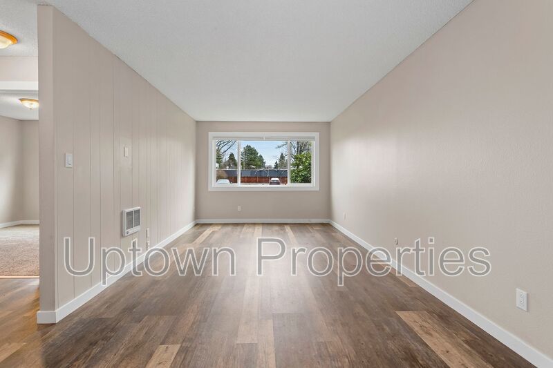Top Floor 1 bed/1 bath + Off Street Parking + On Site Laundry + $500 off first 3 months rent property image
