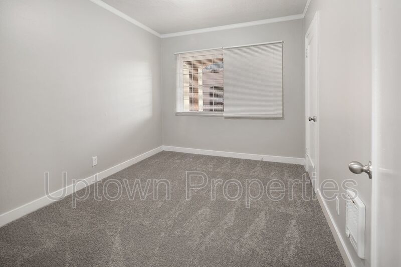 Newly Renovated + Hardwood Floors in Spacious 1 Bed/1 Bath with PARKING INCLUDED!! property image