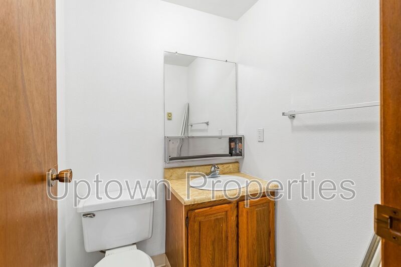Charming Vintage 2BR/1.5Bath + W/D Hookups! + $500 off rent + $500 deposit + application fee waived property image