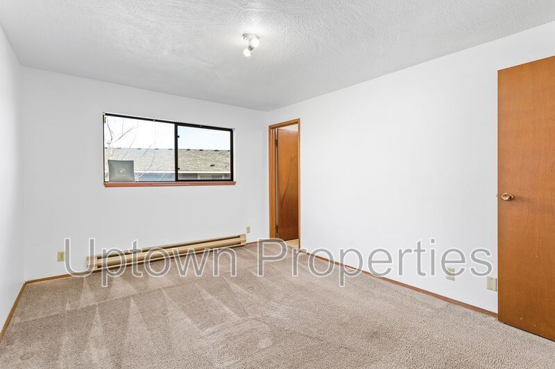 Charming Vintage 2BR/1.5Bath + W/D Hookups! + $500 off rent + $500 deposit + application fee waived property image