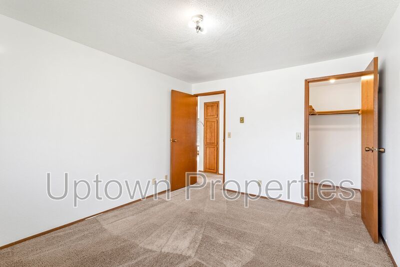 Charming Vintage 2BR/1.5Bath + W/D Hookups + $500 off rent property image