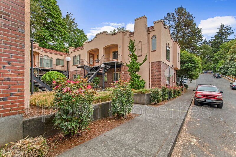 1BR/1BA Apartment Unit in SE Portland! property image