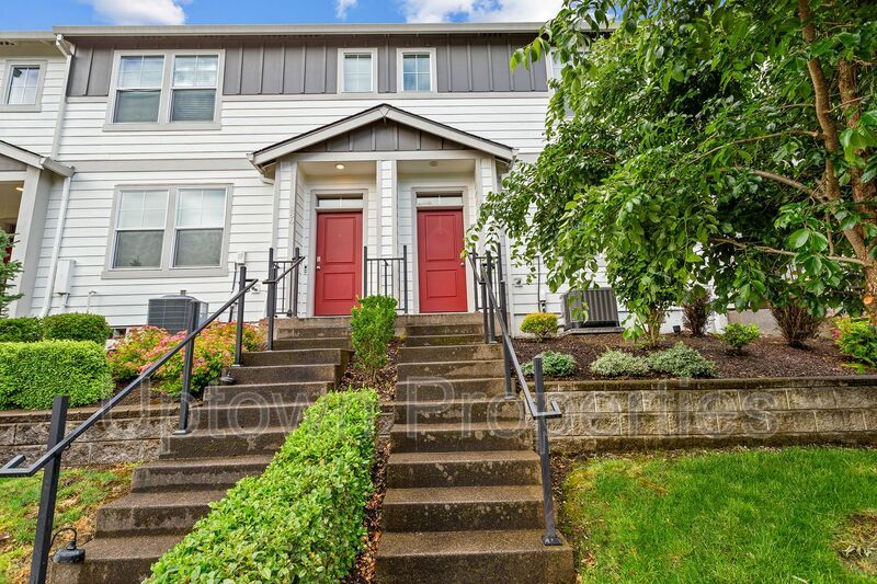 3BD 2.5BA + Townhouse w/2-Car Garage + AC property image