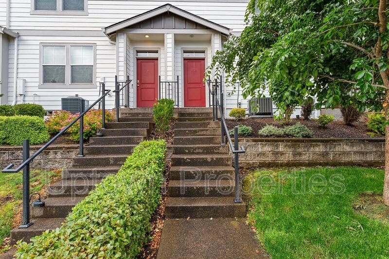 3BD 2.5BA + Townhouse w/2-Car Garage + AC property image