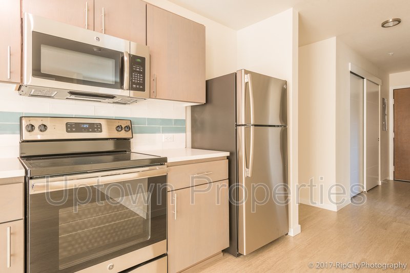 1BR Loft in Modern Complex Near Water at Willamette Park property image