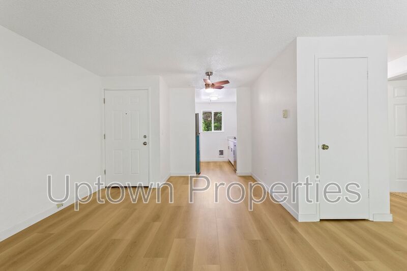 Fully Renovated Upstairs 2-bedroom/1-bath with Washer and Dryer in unit! property image