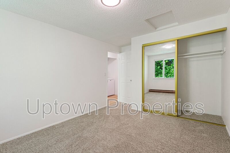 Fully Renovated Upstairs 2-bedroom/1-bath with Washer and Dryer in unit! property image