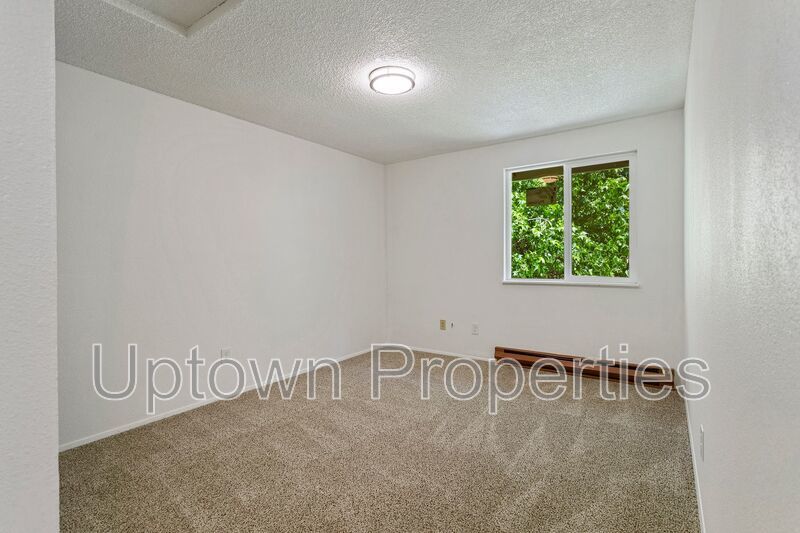 Fully Renovated Upstairs 2-bedroom/1-bath with Washer and Dryer in unit! property image