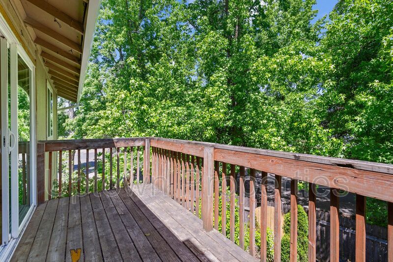 Fully Renovated Upstairs 2-bedroom/1-bath with Washer and Dryer in unit! property image