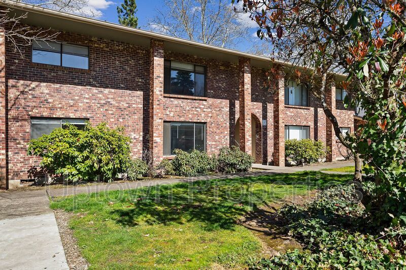 2BD/1.5BA Apartment Unit in Tapiola Manor (Unit 6) property image