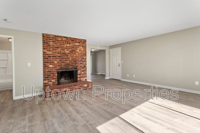 2BD/1.5BA Apartment Unit in Tapiola Manor (Unit 6) property image