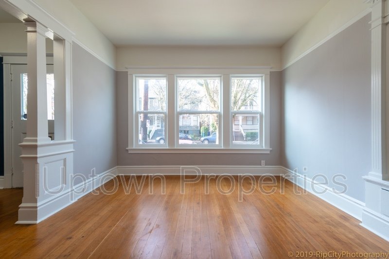 Charming and Spacious  2-Bed 1 bath + W/D +  Wood Floors + Parking On Site in Portland’s Coveted NW District property image