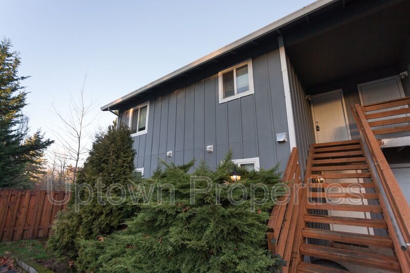 Remodeled 2 Bed/1 Bath in SW Longhorn! property image