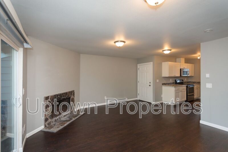 Remodeled 2 Bed/1 Bath in SW Longhorn! property image